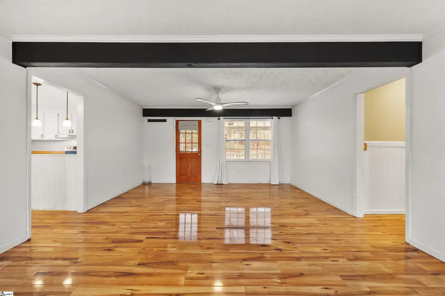 1016 Lee Vaughn Road, Simpsonville, SC 29681 - Image #2