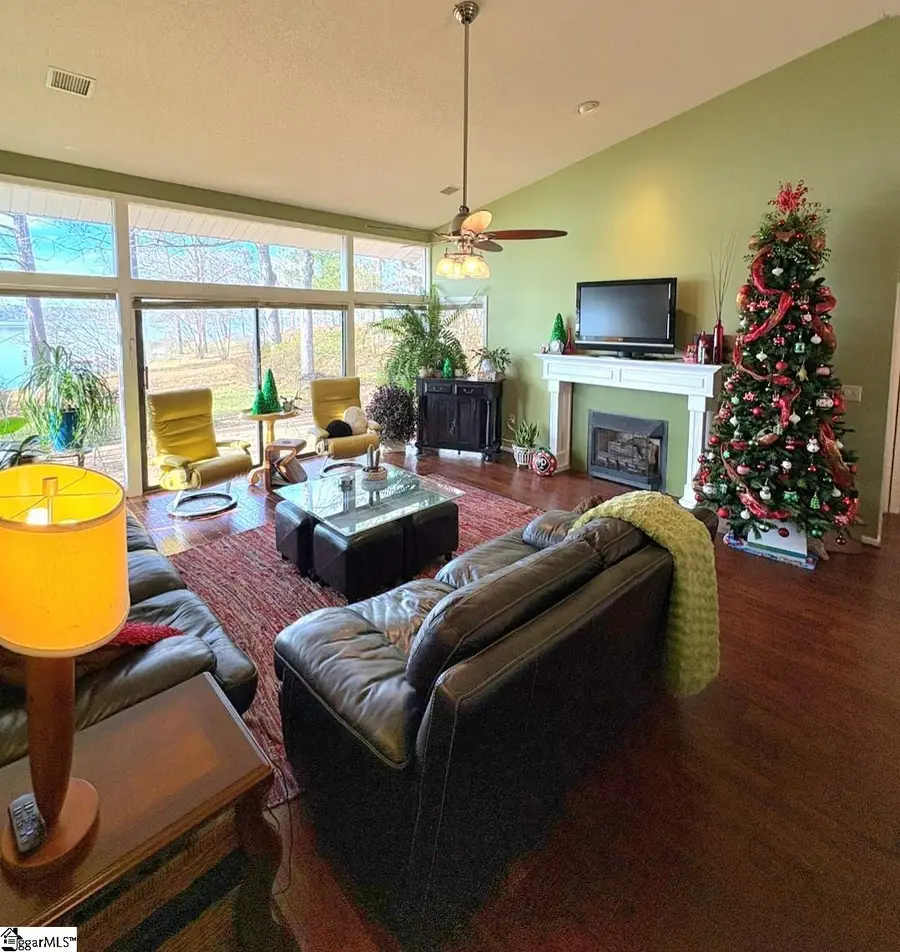 2264 Scurry Island Road, Chappells, SC 29037 - Image #2