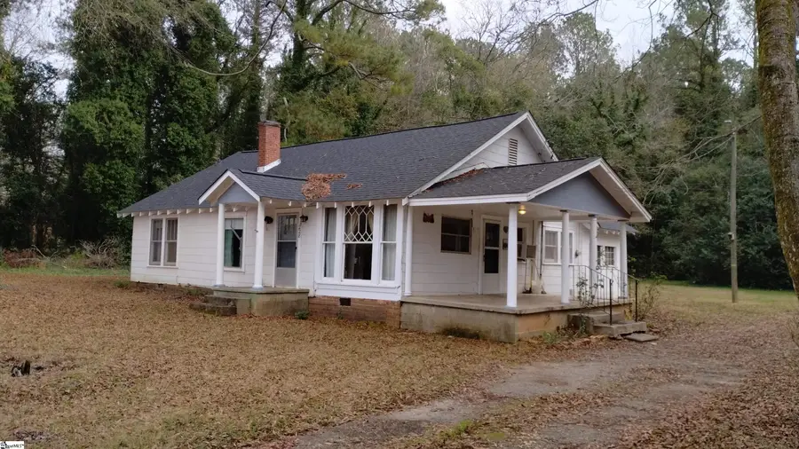228 Circle Drive, Greenwood, SC 29646 - Image #2