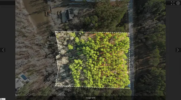 820 Eagles Harbor Drive, Hodges, SC 29653