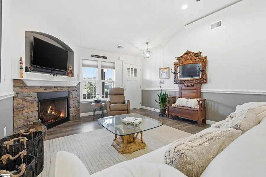 352 Dogwood Trail, Campobello, SC 29322 - Image #2