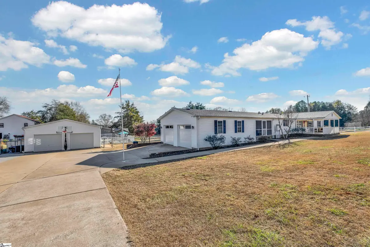 105 Reid Road, Greer, SC 29651 - Image #1