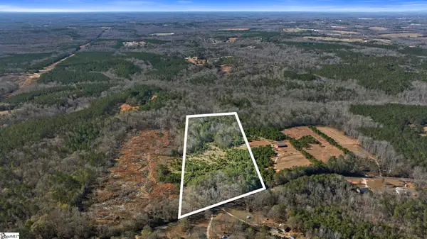 3334 Price House Road, Woodruff, SC 29388