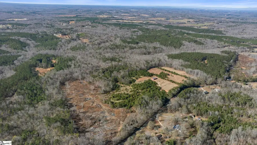 3334 Price House Road, Woodruff, SC 29388 - Image #3