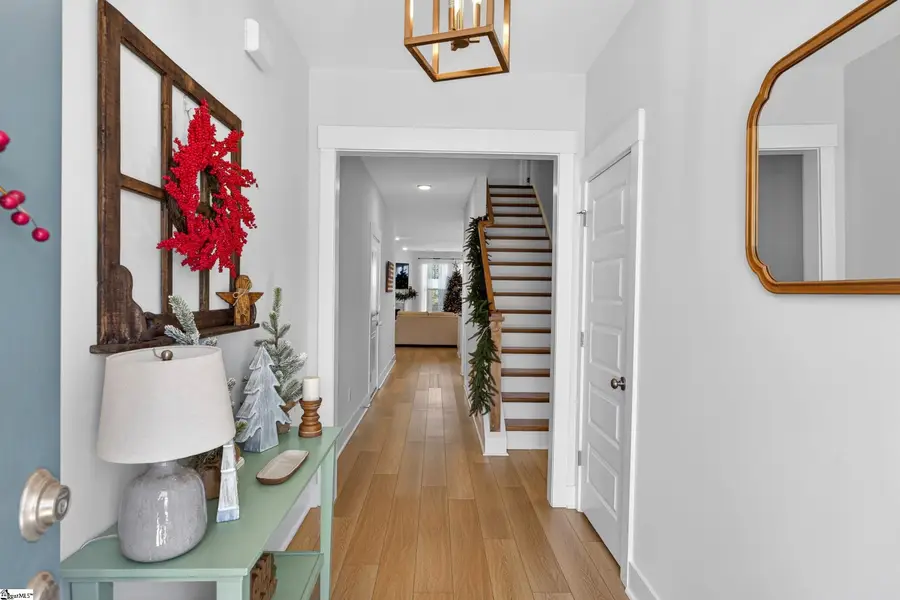 109 Woodcross Drive, Simpsonville, SC 29681 - Image #2