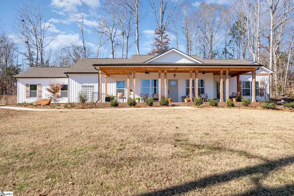 117 E Peninsula Drive, Laurens, SC 29360