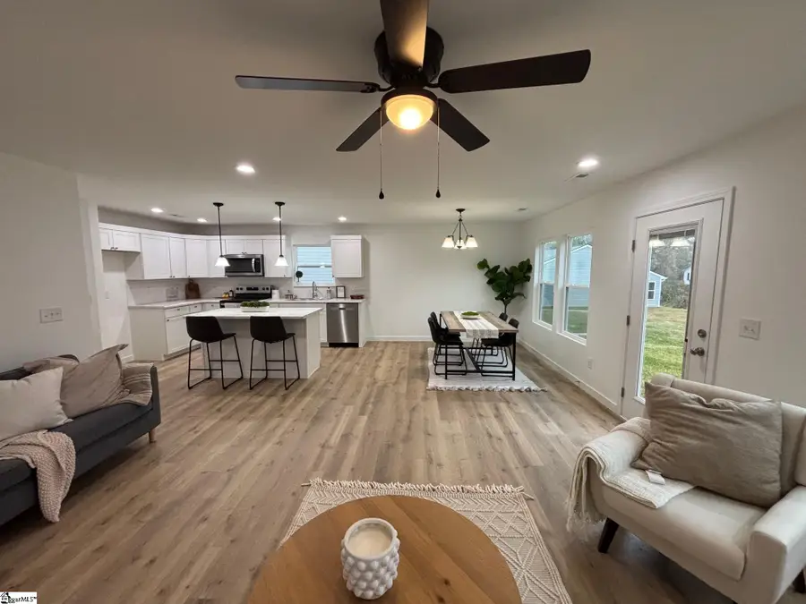 313 S Lee Street, Chesnee, SC 29323 - Image #2