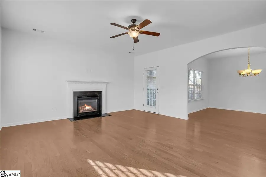 404 Vintage Hill Drive, Greenville, SC 29609 - Image #3