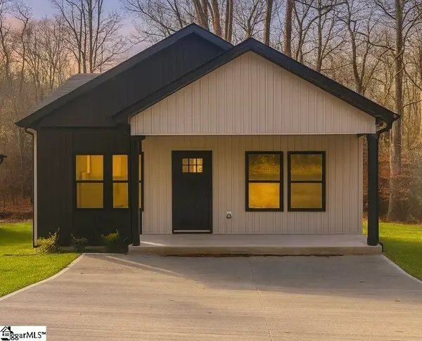 263 Law Street, Woodruff, SC 29388