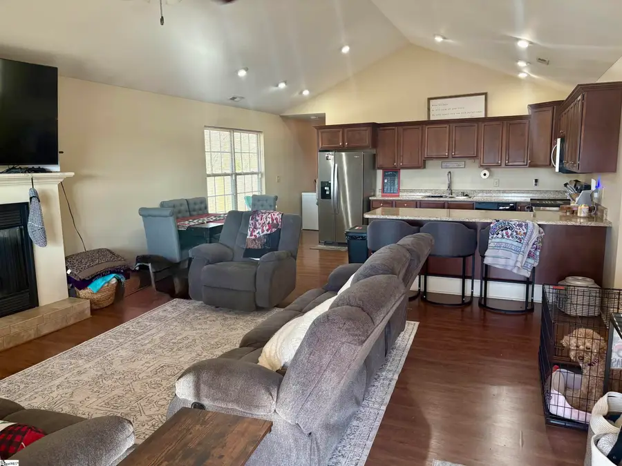 610 Fawn Branch Trail, Boiling Springs, SC 29316-7449 - Image #2