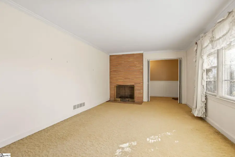 214 Piney Mountain Road, Greenville, SC 29609-3008 - Image #3