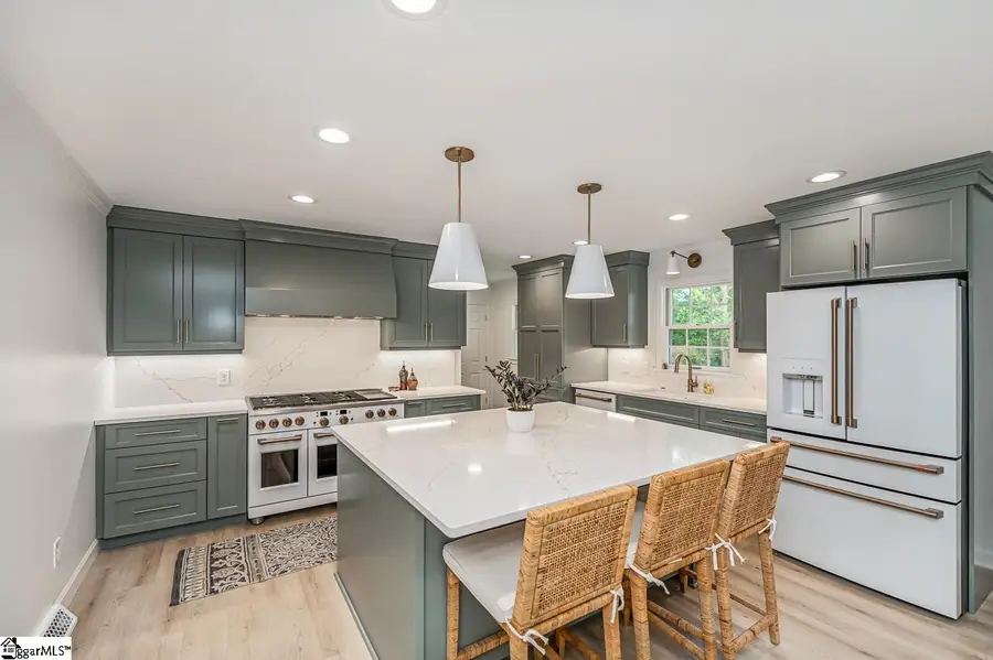 104 Dumbarton Avenue, Simpsonville, SC 29681 - Image #3