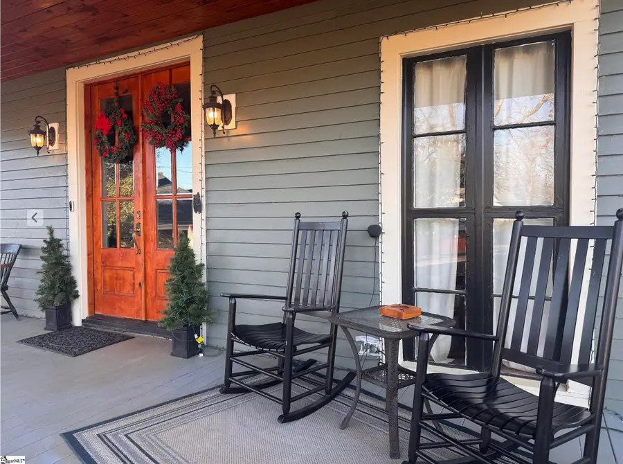 200 E Greenwood Street, Landrum, SC 29356 - Image #2