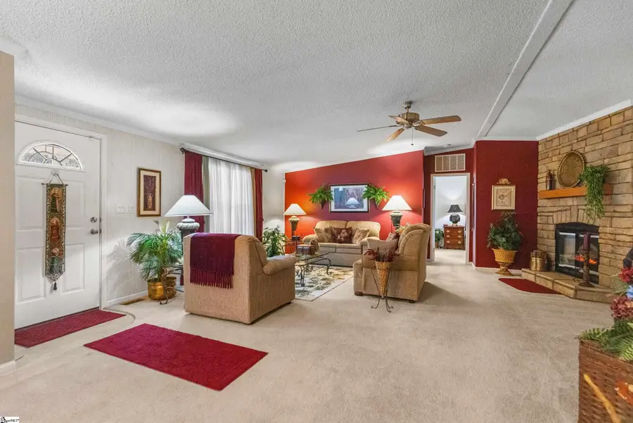 33 Paris View Drive, Taylors, SC 29687 - Image #2