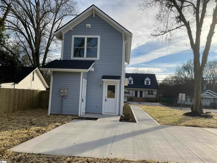 1306 W Bramlett Road, Greenville, SC 29611 - Image #3