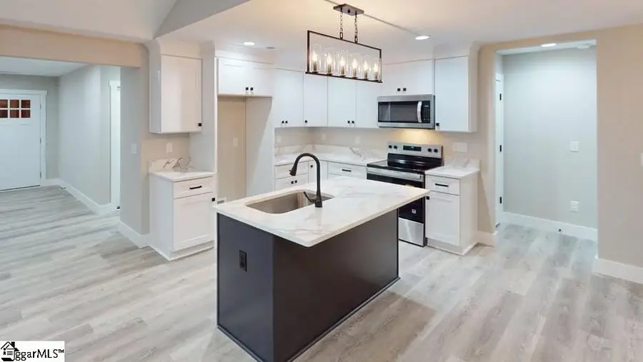 1296 Fairview Road, Gaffney, SC 29341 - Image #2