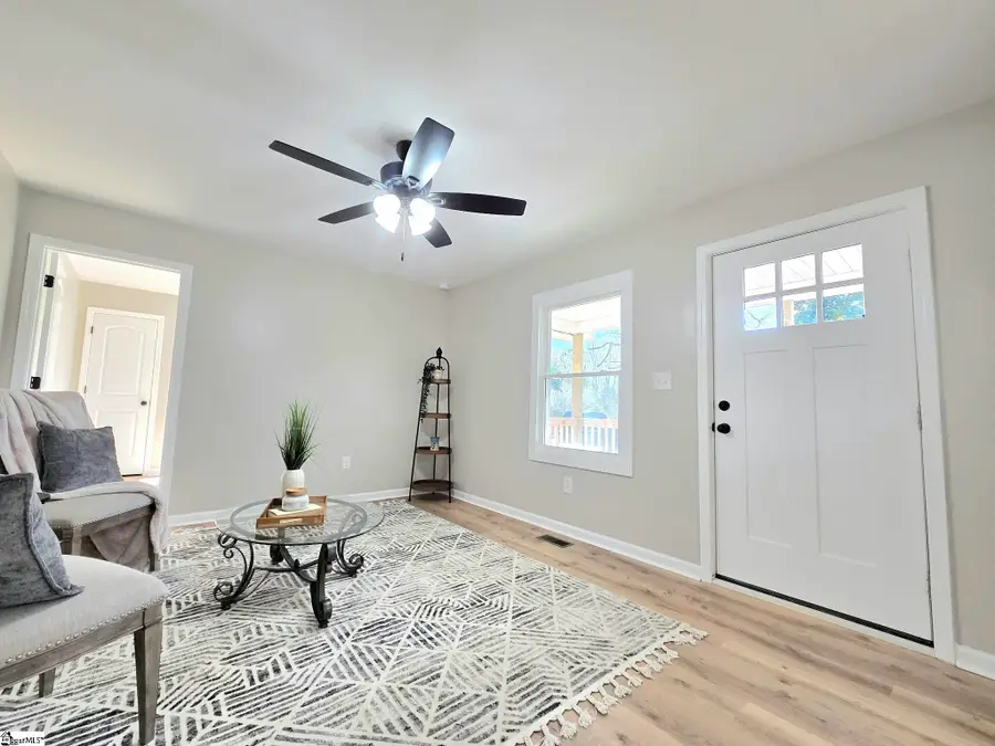 140 Campbell Bridge Road, Seneca, SC 29782 - Image #3