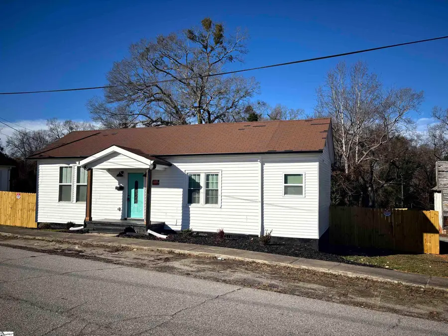 200 Spring Street, Union, SC 29379-2134 - Image #3