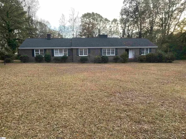 114 York Street, Clinton, SC 29325-2651