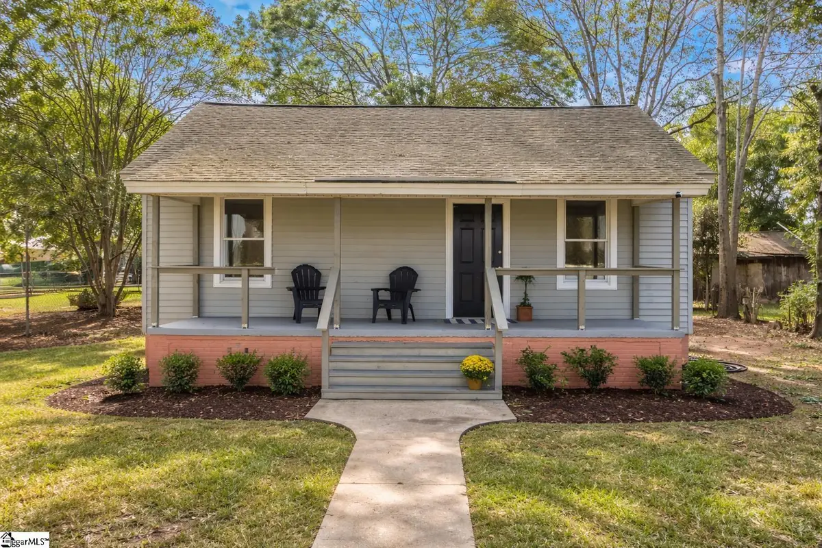 207 Brooks Avenue, Greenville, SC 29617 - Image #1