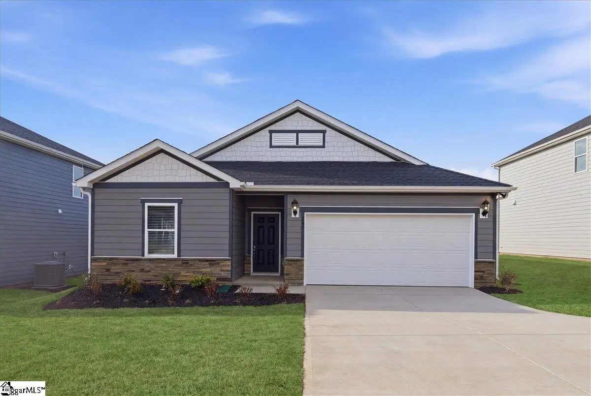 612 Hollybank Street, Fountain Inn, SC 29644 - #1