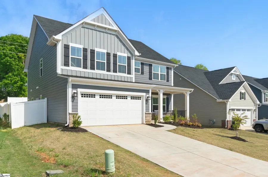 229 Hollythorpe Lane, Fountain Inn, SC 29644 - Image #2