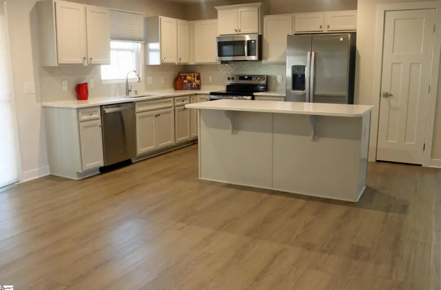 954 Rev Robert Reid Street, Reidville, SC 29375-0000 - Image #2