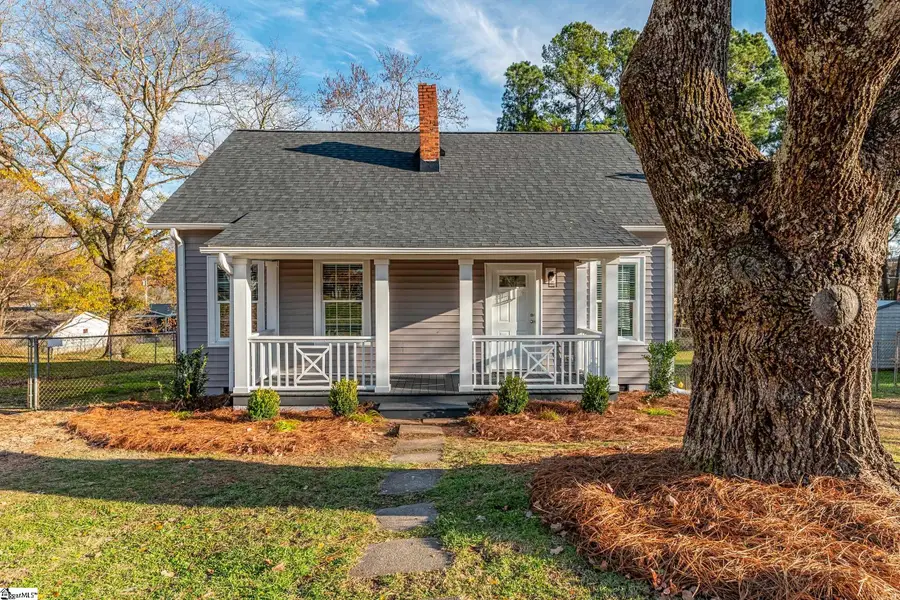 18 Wallace Street, Greenville, SC 29605 - Image #2