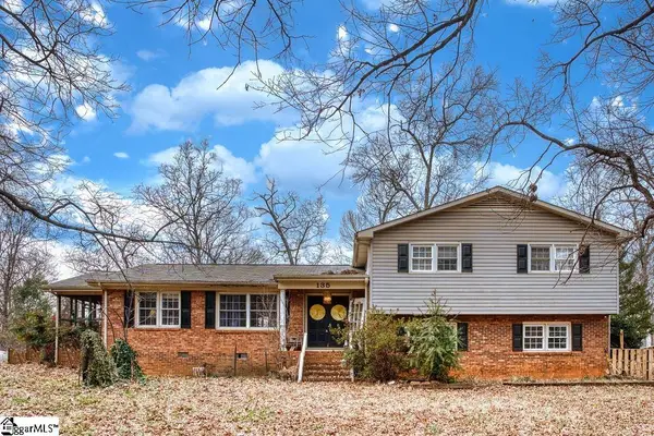 135 Garrett Road, Cowpens, SC 29330