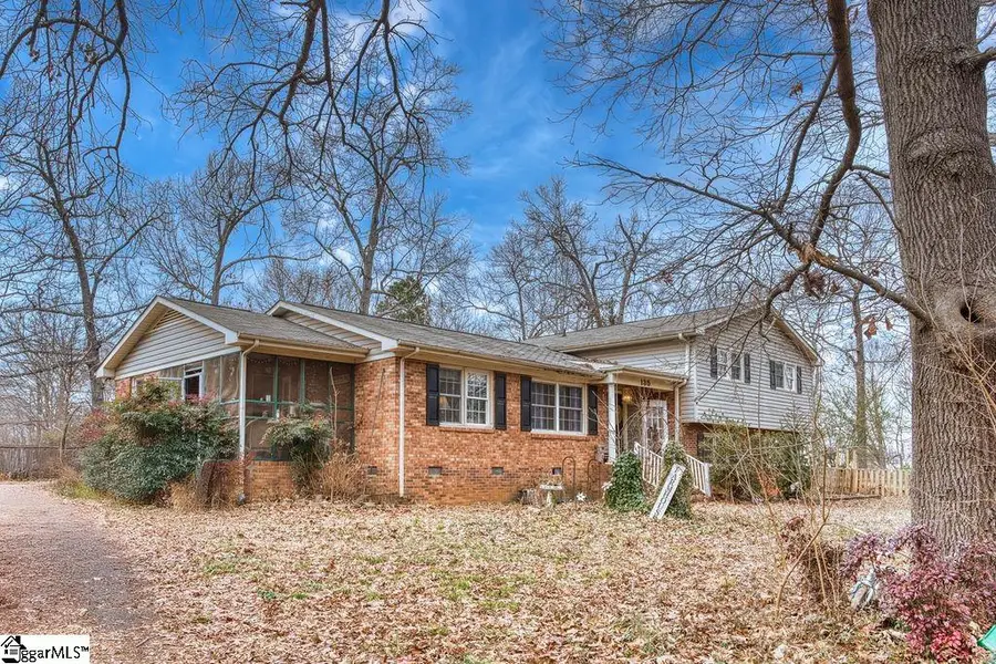 135 Garrett Road, Cowpens, SC 29330 - Image #2