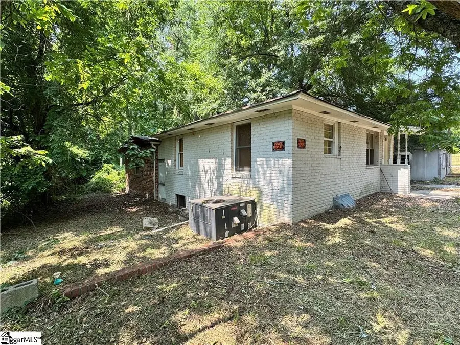 205 Oak Drive, Belton, SC 29627 - Image #3