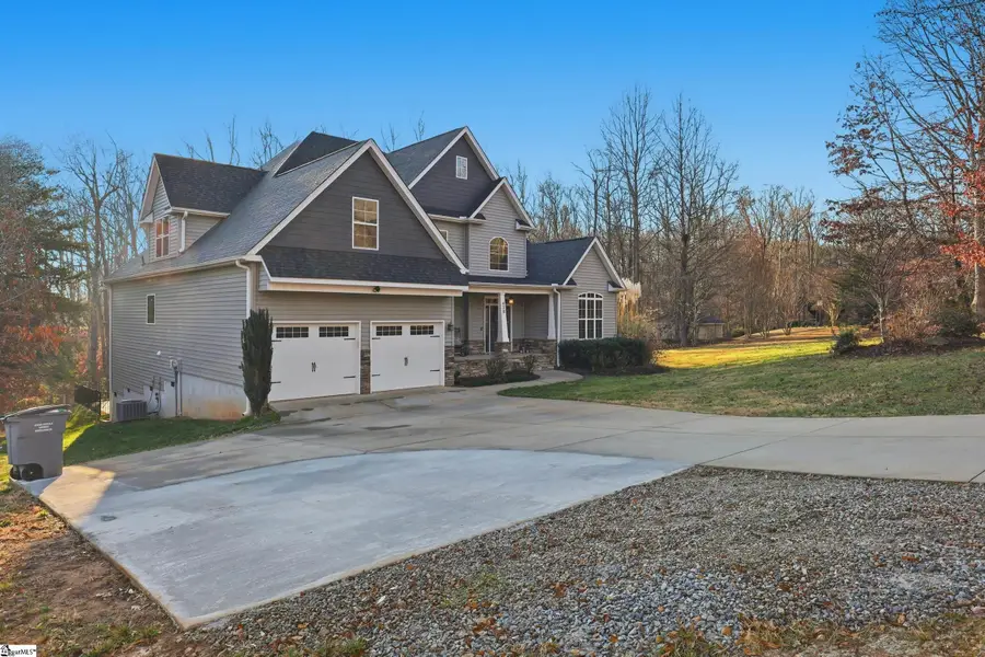 438 S Buckhorn Road, Greenville, SC 29609 - Image #3