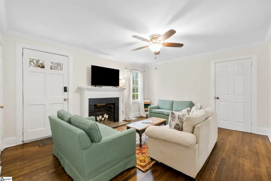 120 E Wilburn Avenue, Greenville, SC 29611 - Image #3