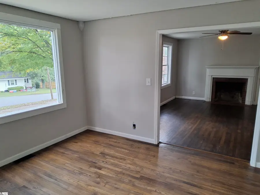 101 S Estate Drive, Greenville, SC 29605 - Image #3