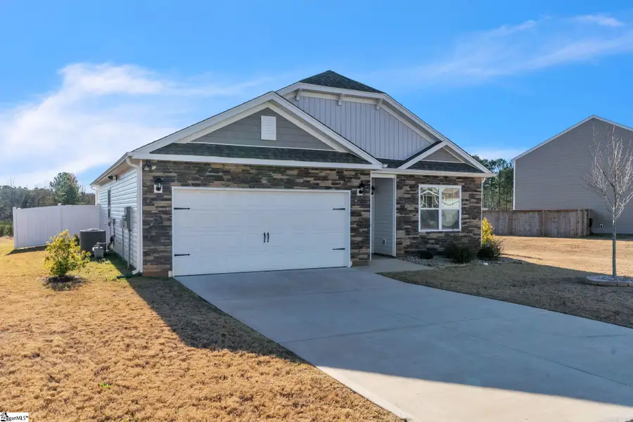 1088 Longstone Way, Spartanburg, SC 29306 - Image #2