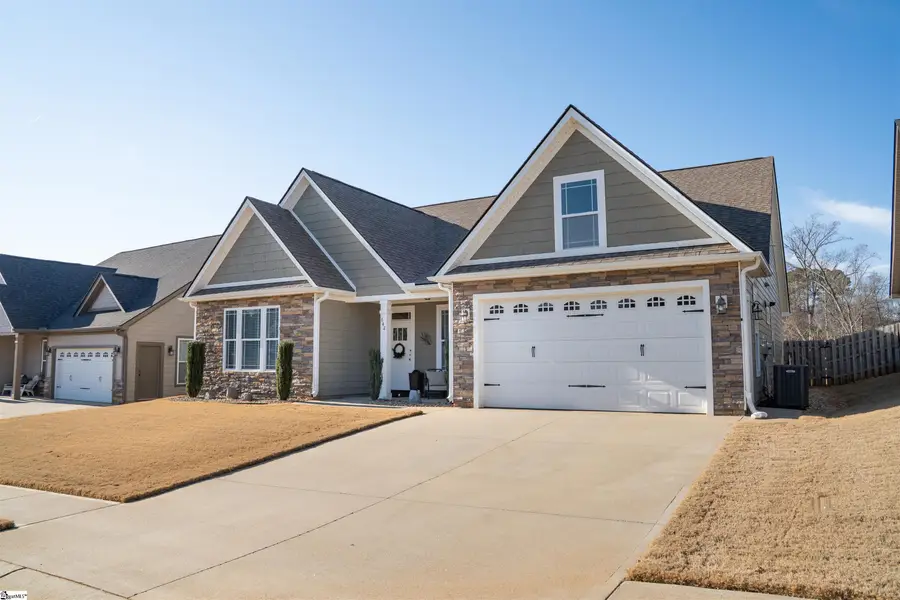 642 Cub Branch Drive, Spartanburg, SC 29301 - Image #2