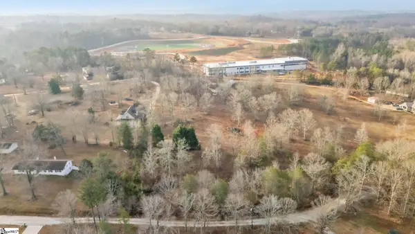 135 Raybrook Court, Taylors, SC 29687