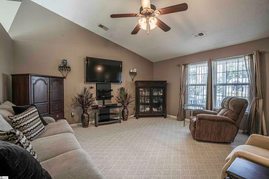 136 Bellweather Drive, Duncan, SC 29334 - Image #2