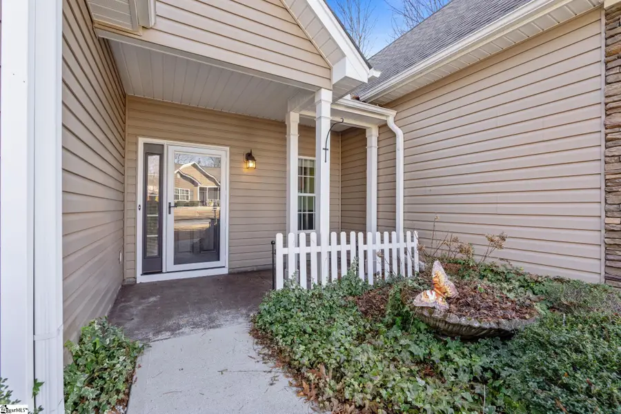 6 Leland Cypress Court, Simpsonville, SC 29681 - Image #3