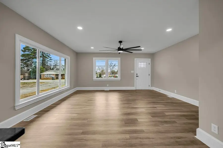 866 Pine Creek Drive, Greenville, SC 29605 - Image #3