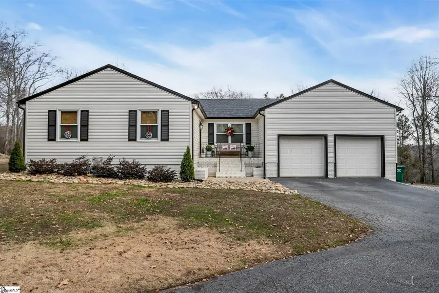 123 Graystone Drive, Moore, SC 29369 - Image #2