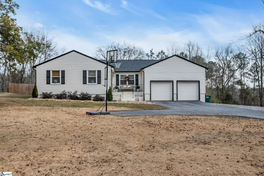 123 Graystone Drive, Moore, SC 29369 - Image #3