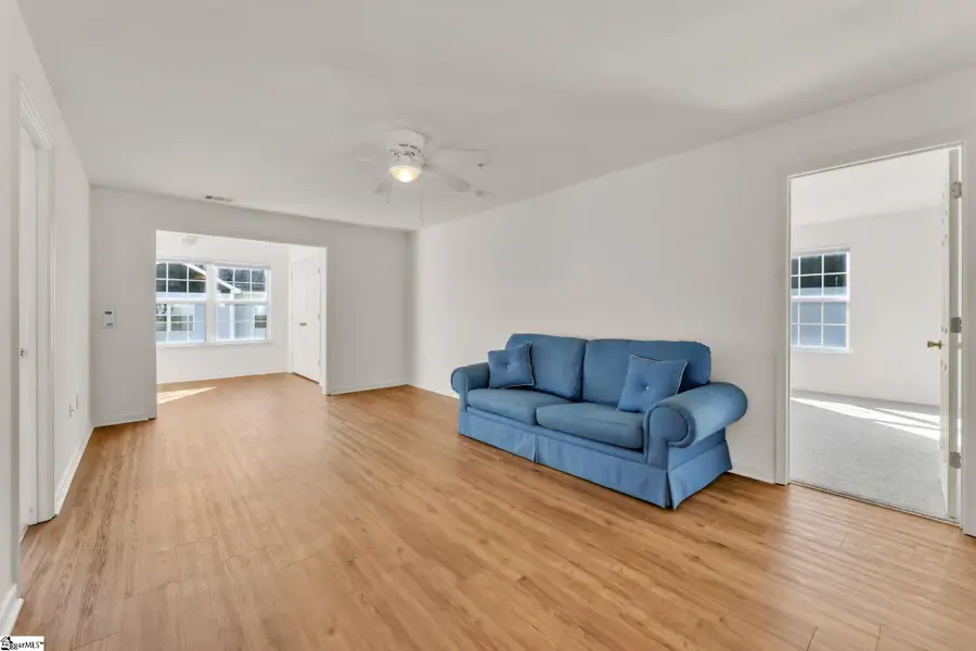 146 University Village Drive, Central, SC 29630 - Image #3