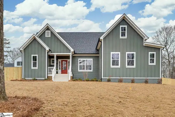 131 Terrace Circle, Simpsonville, SC 29681