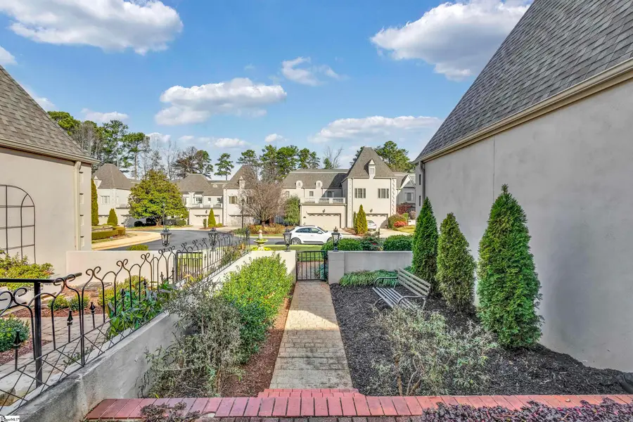 107 Castellan Drive, Greer, SC 29650 - Image #3