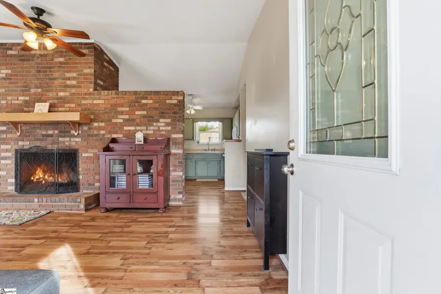 6404 Greenfield Drive, Spartanburg, SC 29303 - Image #3