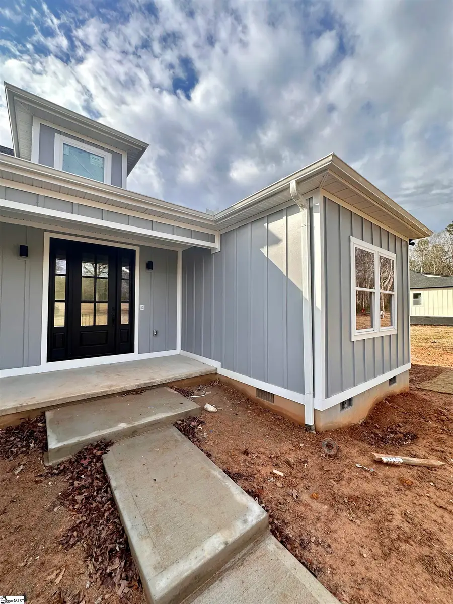 209 Chestnut Drive, Belton, SC 29627 - Image #3