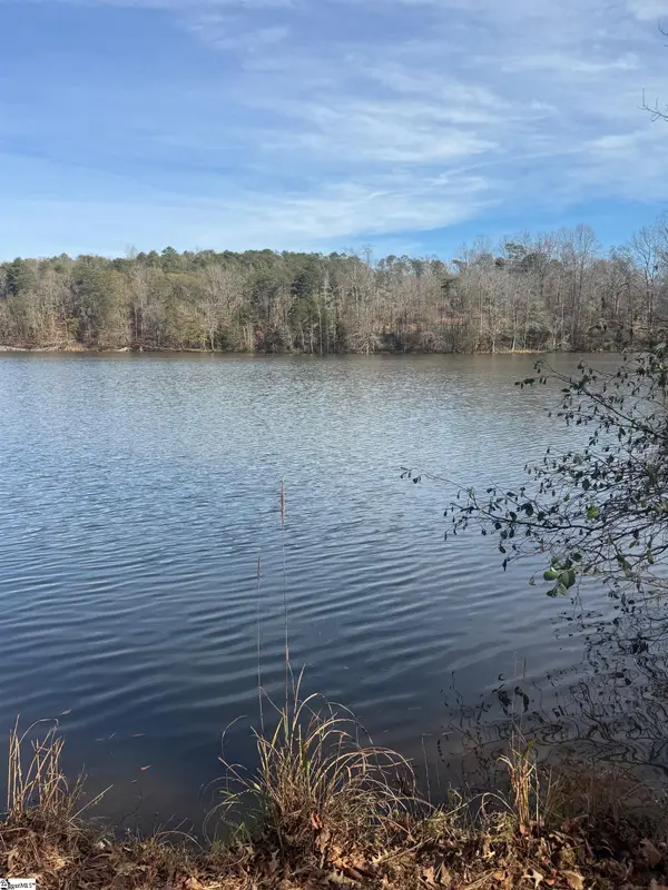 1281 Riveroak Road, Inman, SC 29349