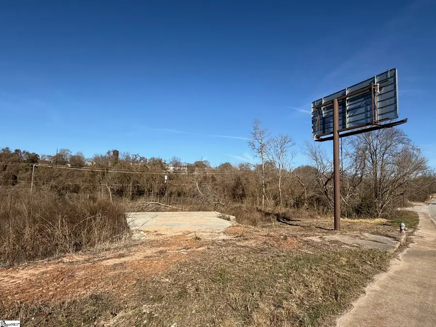 901 Chesnee Highway, Spartanburg, SC 29303 - Image #2