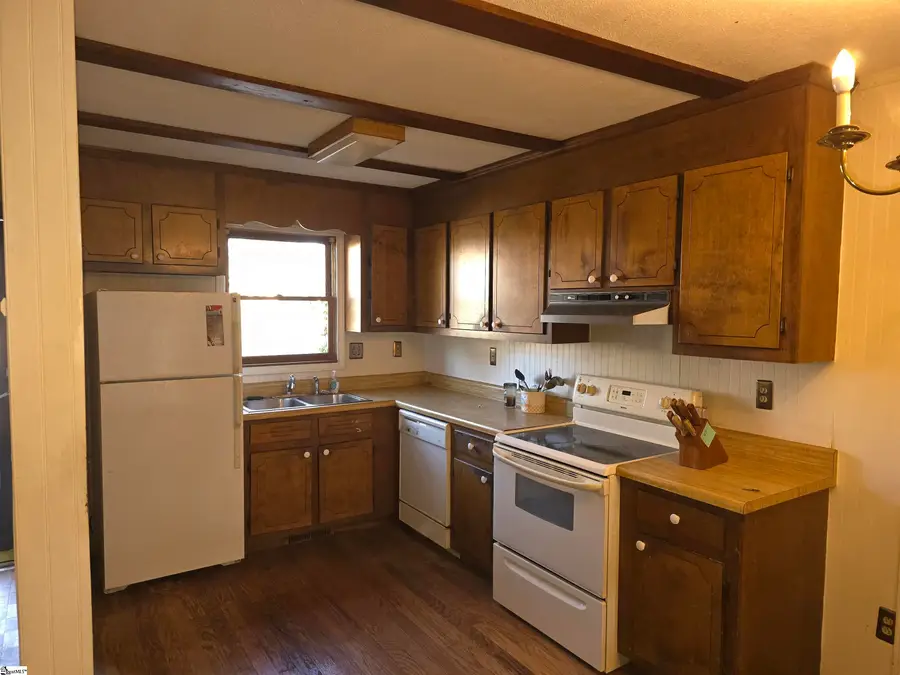 4 Cardinal Drive, Taylors, SC 29687 - Image #3